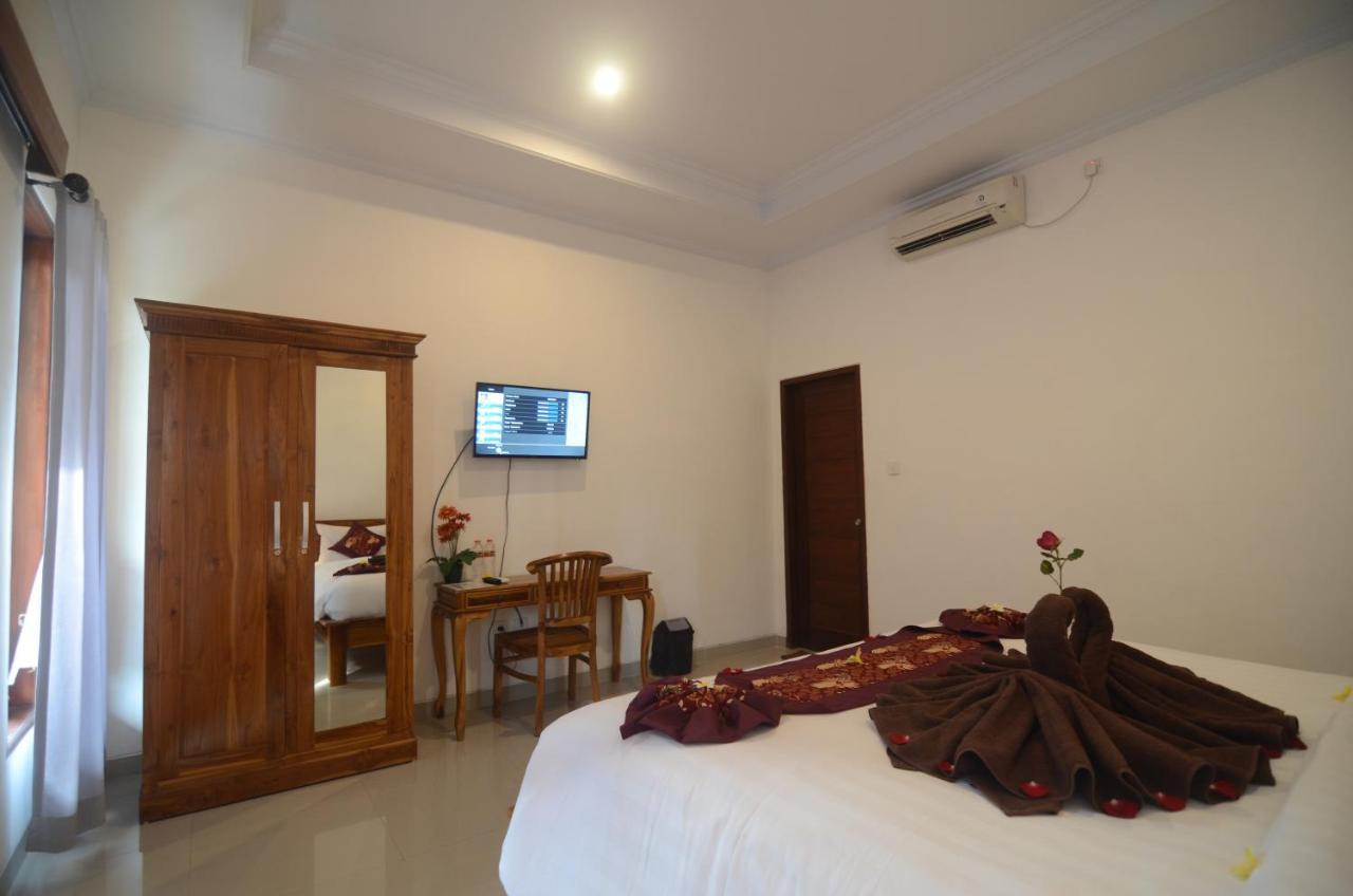 Kusuma Guesthouse Canggu Extérieur photo