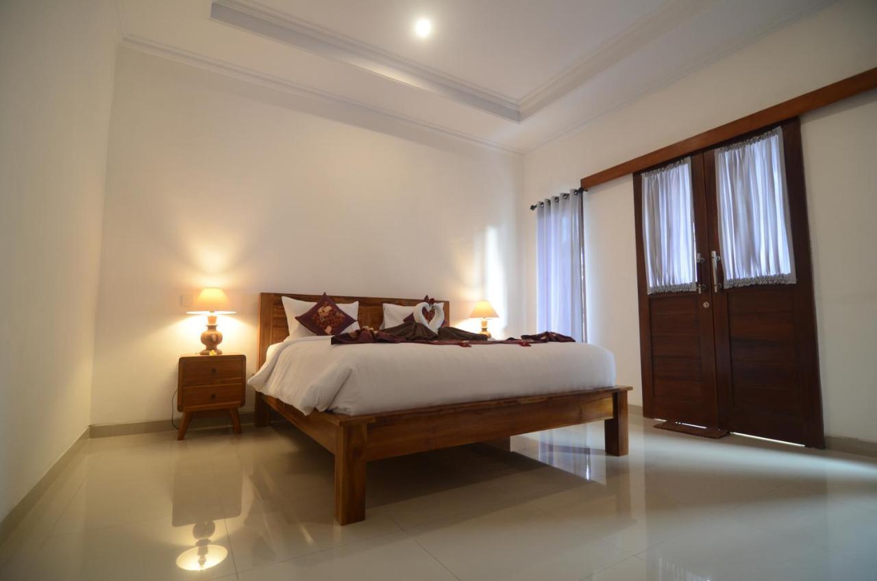 Kusuma Guesthouse Canggu Extérieur photo