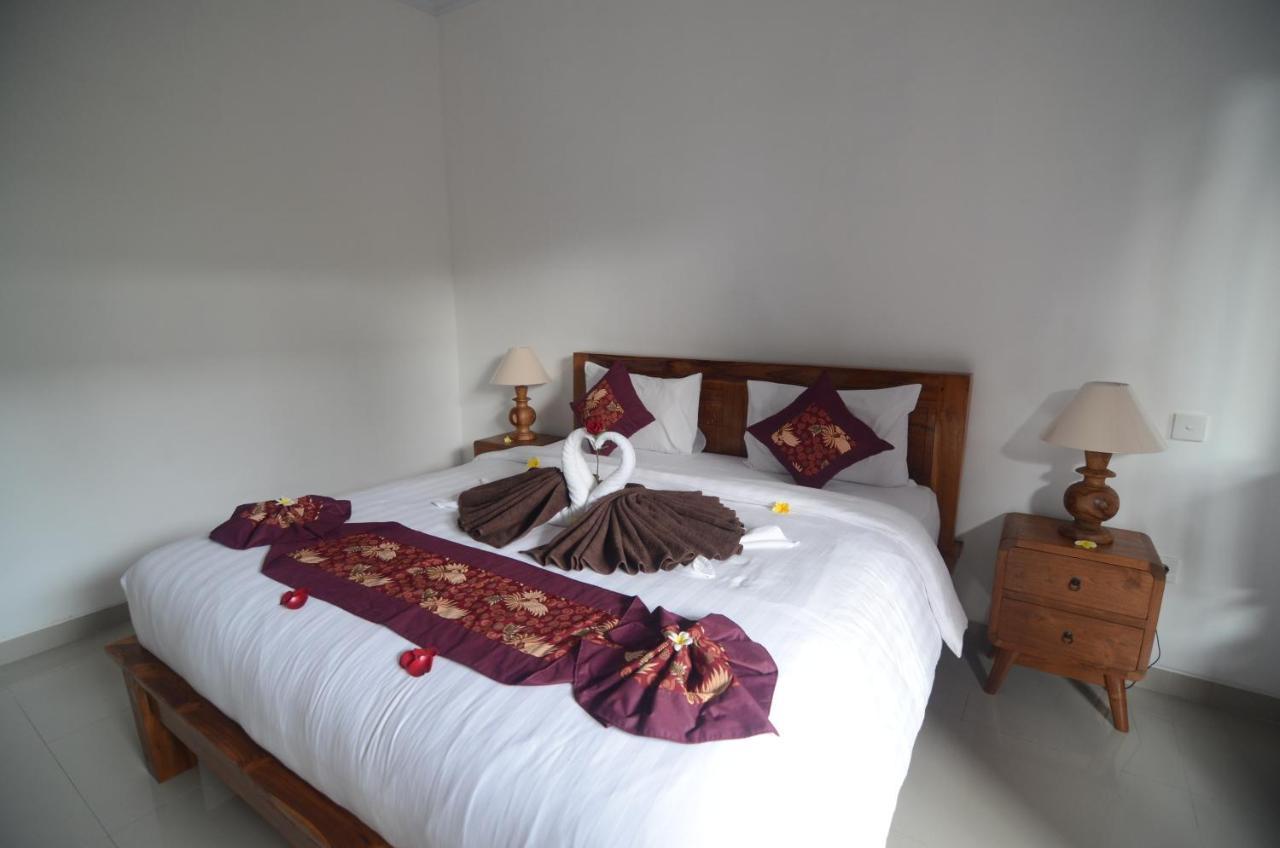 Kusuma Guesthouse Canggu Extérieur photo