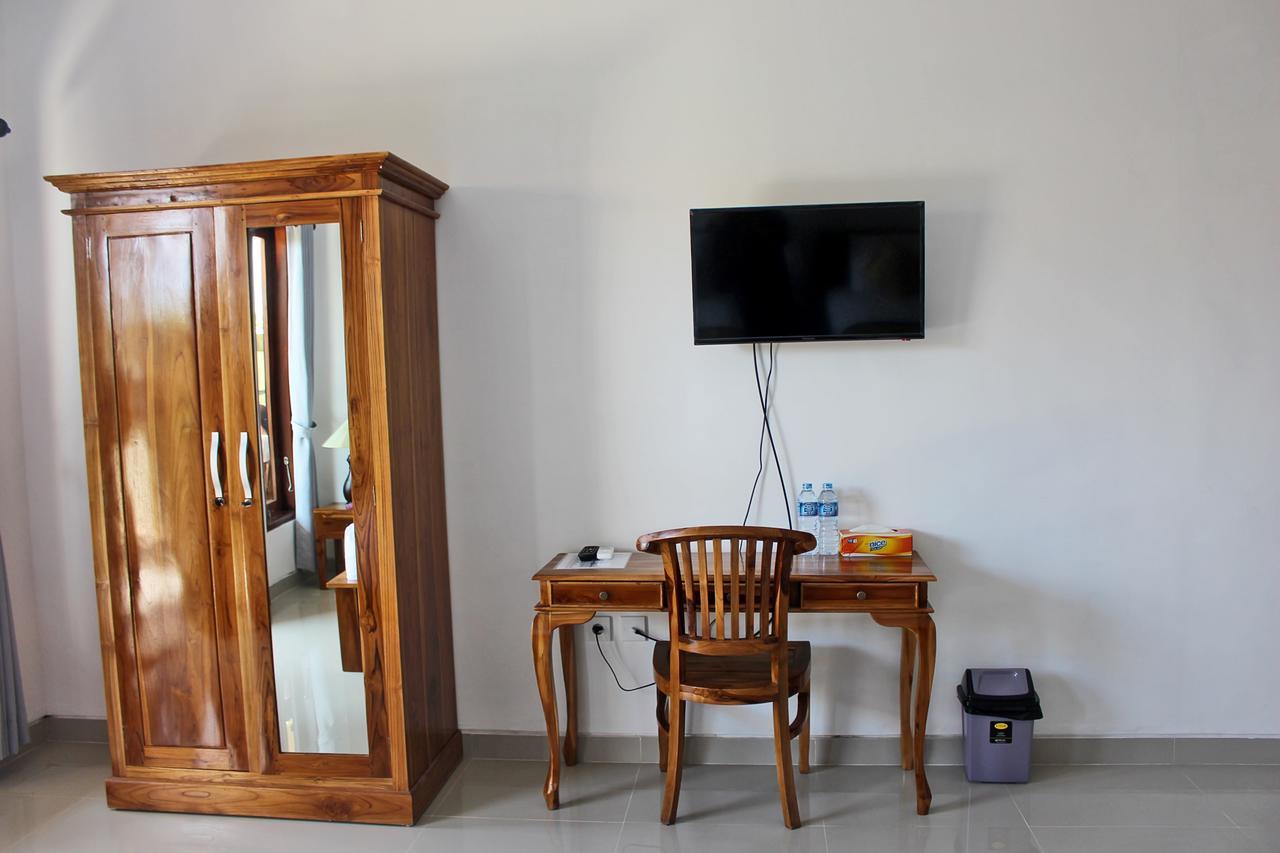 Kusuma Guesthouse Canggu Extérieur photo