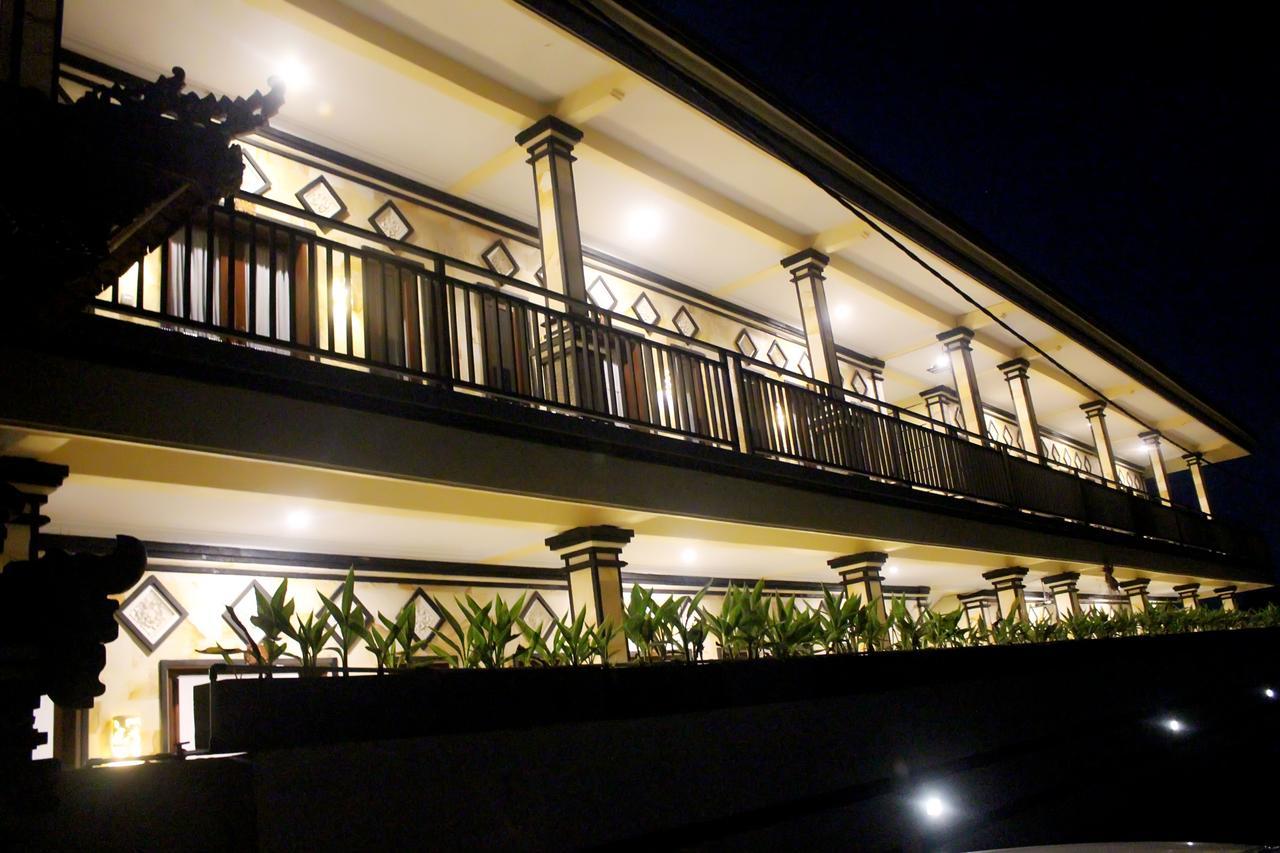 Kusuma Guesthouse Canggu Extérieur photo
