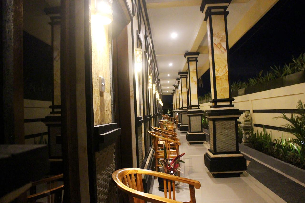 Kusuma Guesthouse Canggu Extérieur photo